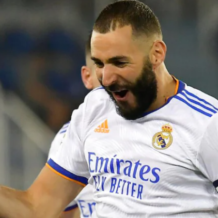 Real Madrid registered a thumping 4-1 win over Alaves