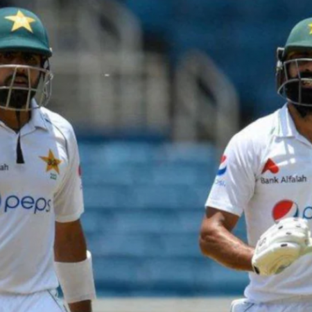 Babar, Fawad hit the fifties to take Pakistan to 212 for 4 on Day 1
