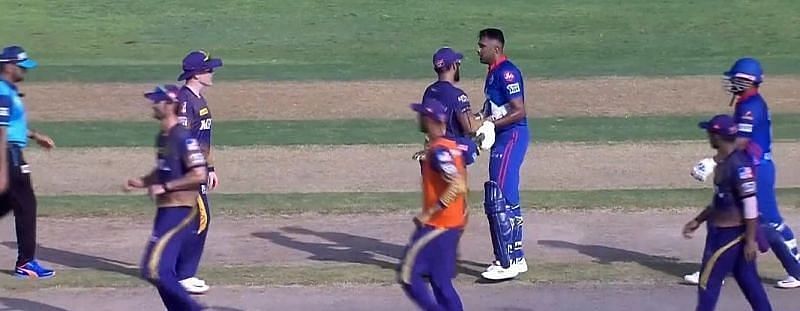Shane Warne has slammed Ravichandran Ashwin over the extra-run controversy during match 41 of the IPL 2021