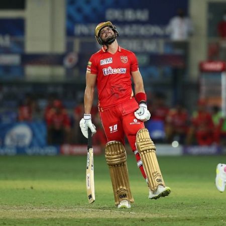 IPL 2021: Aakash Chopra has highlighted that the PBKS have almost made it a habit of losing matches from winning positions