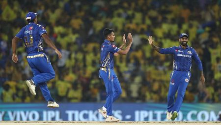 Three best bowlers for Mumbai Indians in the first phase in IPL 2021