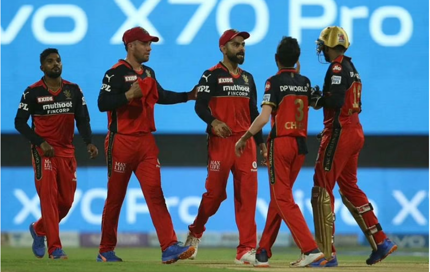 Virat Kohli to RCB after CSK loss- “Should hurt that we gave away a great opportunity” in IPL 2021