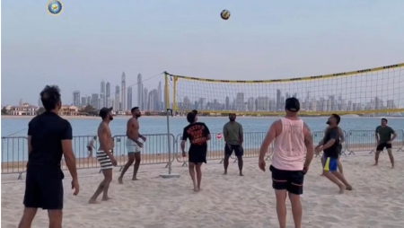 Virat Kohli and Team India unwind by playing beach volleyball ahead of their clash against New Zealand: T20 World Cup 2021
