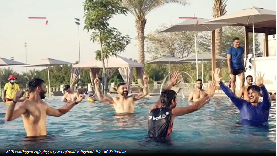 RCB contingent recently took part in a game of pool volleyball as part of the franchise’s ‘Clashathon’ even in the IPL 2021