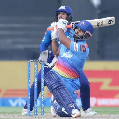 Aakash Chopra has questioned Rishabh Pant’s batting approach in the last couple of encounters the DC have played in IPL 2021