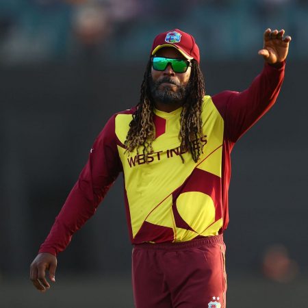 Chris Gayle posts a cryptic tweet ”I Ain’t Leaving” in the T20 World Cup