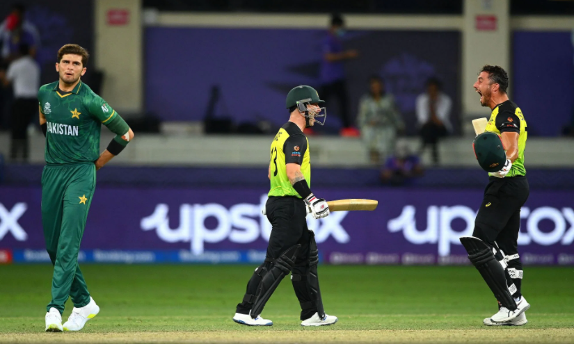 Australia completed an emphatic victory over Pakistan in the semi-finals of the T20 World Cup