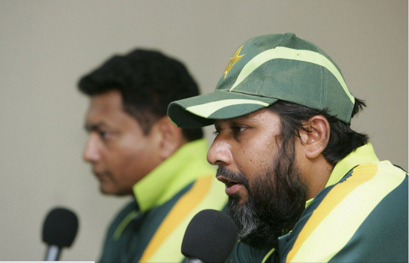 Inzamam-ul-Haq has opined that the Pakistani fans should not criticize the team too much following their defeat in T20 World Cup 2021