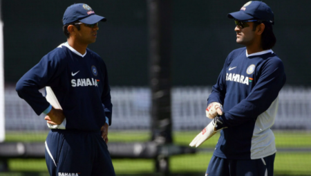 Virender Sehwag believes that being reprimanded by Rahul Dravid for playing a bad shot changed MS Dhoni’s approach to batting