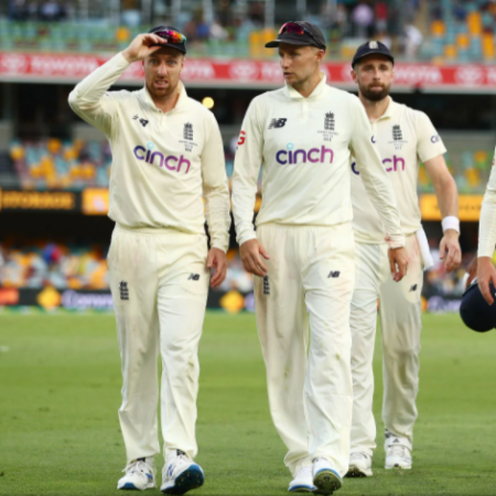 Ashes 2021: Mike Atherton says “Those chances meant it elongated the day”