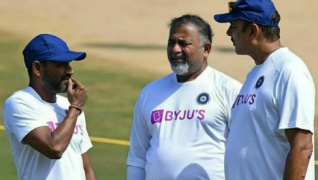 R Sridhar says “Greg Chappell called up and asked Ravi Bhai, how the hell do you bounce back after so many losses?”
