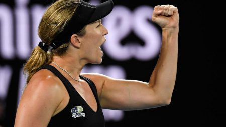Highlights from the 2022 Australian Open Women’s Semifinals: Collins wins and will meet Barty in the final.