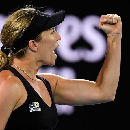 Highlights from the 2022 Australian Open Women’s Semifinals: Collins wins and will meet Barty in the final.