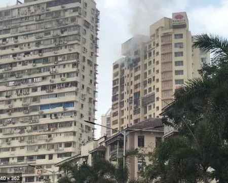 7 people have died and several others have been injured in a big fire at a 20-story building in Tardeo, Mumbai.