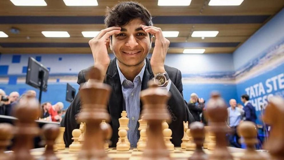 Indian GM Vidit Gujrathi takes the lead in the Tata Steel Chess Masters.