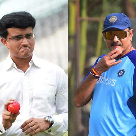 After Wriddhiman Saha shared a screenshot of messages with a journalist, Ravi Shastri asked Sourav Ganguly to step in.
