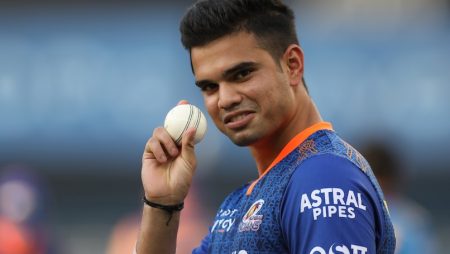 Arjun Tendulkar Attracts Two Bidders for IPL 2022 Auction, Eventually Bought By Mumbai Indians