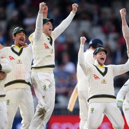 Australia’s cricket team returns to Pakistan for a historic series after a 24-year absence 