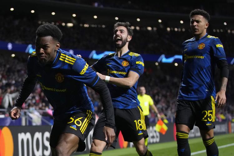 Man United scored late to preserve a 1-1 draw with Atletico Madrid in the Champions League.