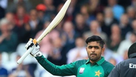 Babar Azam beats out VivRichards and Virat Kohli to become the second-fastest player to reach a major ODI milestone.