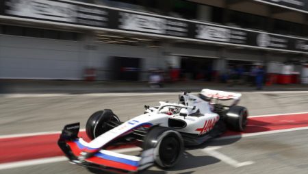Bahrain Test: Haas to run with rebranded F1 cars and Fittipaldi.