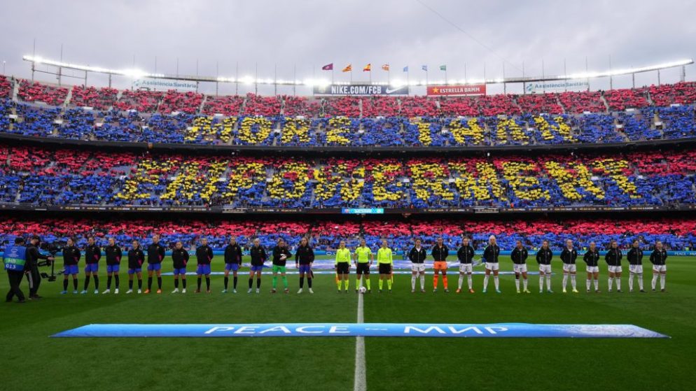 Barcelona-Real Madrid’s match in the Women’s Champions League sets a new attendance record.