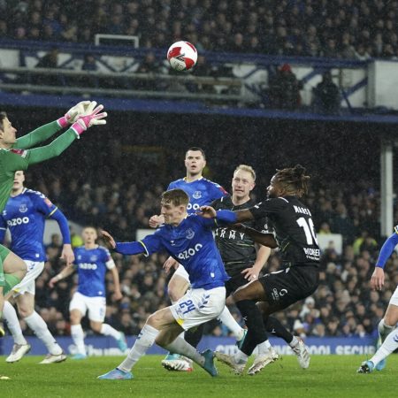 Boreham Wood’s FA Cup run comes to an end as Everton reach the quarter-finals.