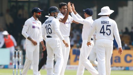 Day 3 Highlights: India thrashes Sri Lanka by 238 runs in Bengaluru, completing a clean sweep in the two-match series.