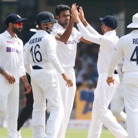 Day 3 Highlights: India thrashes Sri Lanka by 238 runs in Bengaluru, completing a clean sweep in the two-match series.