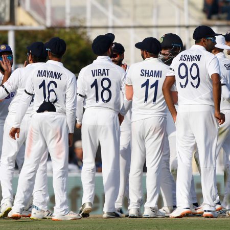 Day 3 Live Score Updates: India vs Sri Lanka 2nd Test 2022: India are 9 wickets away from a series sweep.