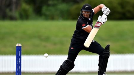 ICC Women’s World Cup2022: Suzie Bates’ 12th century and Hannah Rowe’s five-for lead New Zealand to a 71-run triumph over Pakistan