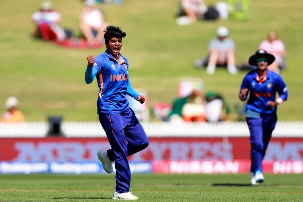 Women's World Cup 2022: India vs. New Zealand, Amelia Kerr and Amy Satterthwaite 50s offer assistance for New Zealand record 260/9.