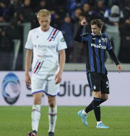 After scoring for Atalanta, a Russian player does not celebrate.