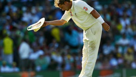Thailand’s police on Warne’s Case: Blood stains were found on the floor and on the bath towels in Shane Warne’s room.