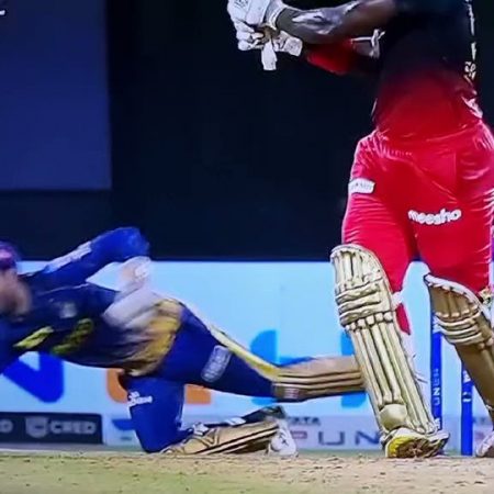 Sheldon Jackson of KKR bowls a one-handed blinder to dismiss Sherfane Rutherford of RCB in the IPL 2022.