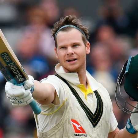 On Day 1 of the Lahore Test, a roving ‘Buggy cam’ disturbs Steve Smith’s steely concentration.