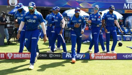 Mumbai Indians, Royal Challengers Bangalore, and Delhi Daredevils are on an unjustified list within the Indian Premier League.