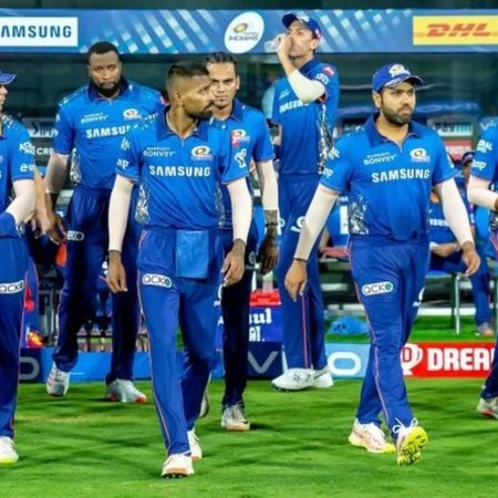 Mumbai Indians find themselves staring down the barrel in IPL 2022.