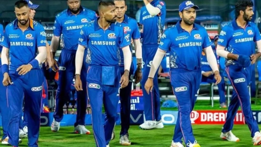 Mumbai Indians find themselves staring down the barrel in IPL 2022.