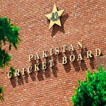 PCB to compensate players who turn down offers from foreign leagues.