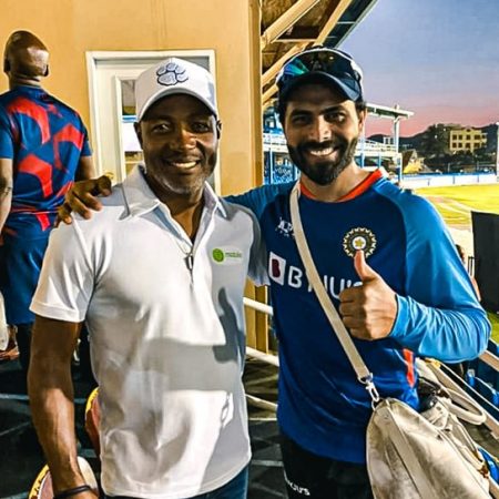 Ravindra Jadeja Meets “Legend” Brian Lara.