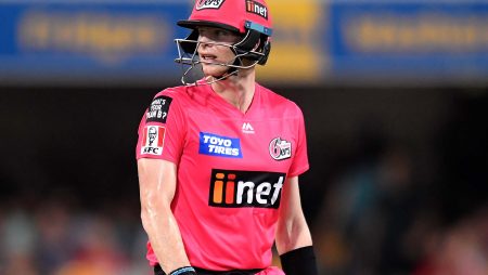 Steve Smith turned down an offer from the Sydney Sixers to play in the upcoming BBL season.