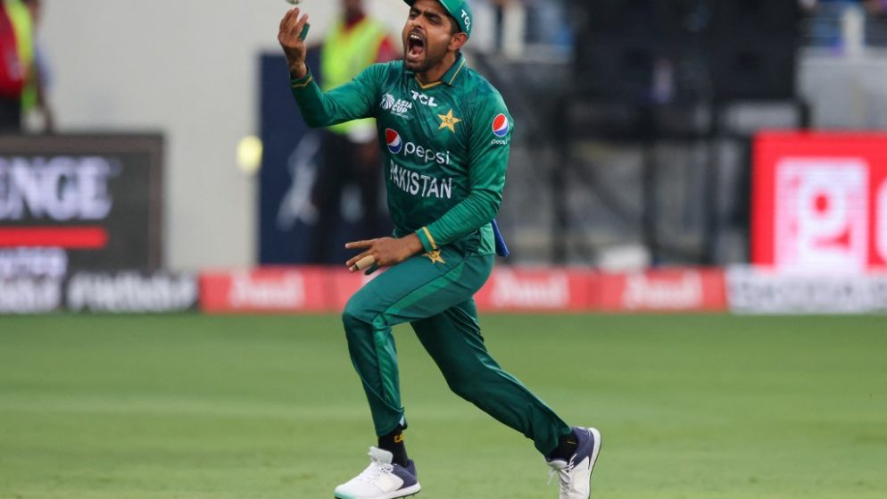 Former Pakistan captain slams Babar Azam for his “negative” captaincy in the Asia Cup final.