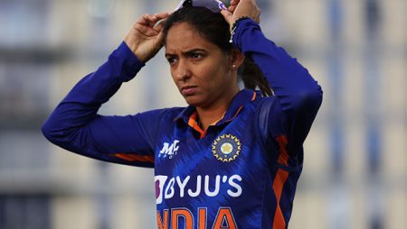 Harmanpreet Kaur praises India after a successful start against Bangladesh.