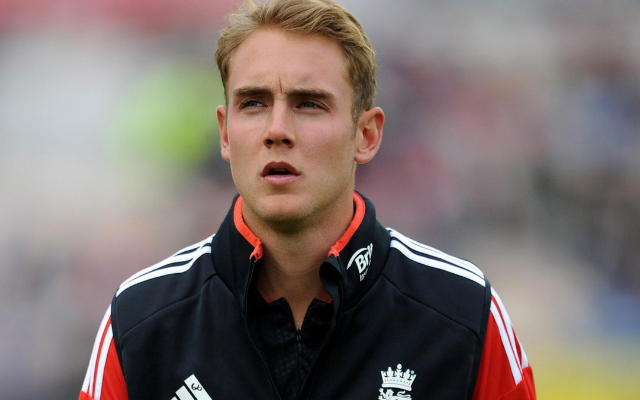 Why did Stuart Broad not play for Punjab Kings despite signing a deal in 2011?