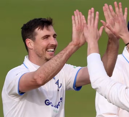 Steven Finn ends his professional career.