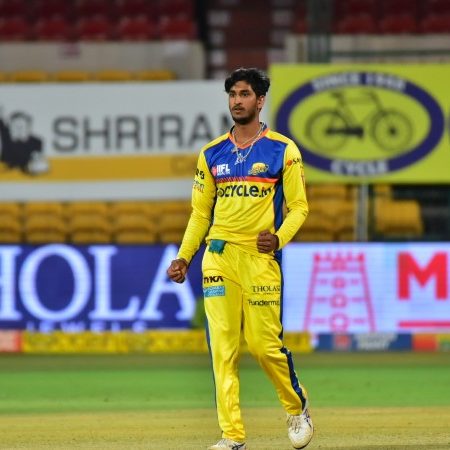 With a convincing victory, Mysuru Warriors snap Hubli Tigers’ undefeated run.