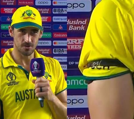 Mitchell Starc donned a black ‘PH’ armband to honor Phillip Hughes