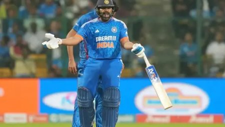 Why was Rohit Sharma permitted to bat in the second super over after retiring hurt?