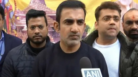 Gautam Gambhir offers sarees to sex workers on the occasion of Ram Mandir consecration.